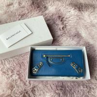 ราคา Very good condition‼️Balenciaga edge flap wallet ปี2017 หนังสวย สภาพดีค่า ภายในสะอาด สีงามๆ พร้อมใช้ (9703511453)