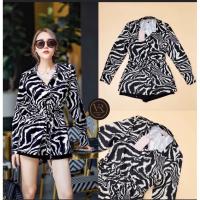 ราคา set เสื้อรูดหน้า ลายเสือ+กางเกง ป้าย vora sz.m (19338554082)