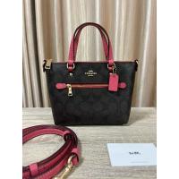 ราคา พร้อมส่ง แท้100%มือสอง Coach MINI GALLERY CROSSBODY IN SIGNATURE CANVAS.ตำหนิมุมหน้า2 มุม (26955119466)