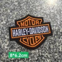 ราคา โลโก้แบรนด์ที่กําหนดเองส่วนบุคคลเย็บปักถักร้อยเหล็กบน Harley Davidson รถจักรยานยนต์ออกแบบแพทช์สําหรับเสื้อผ้าสติกเกอร์กางเกงยีนส์แจ็คเก็ตตรา (18692377091)