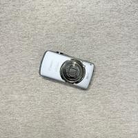 ราคา Canon IXUS 200is / Canon IXY 930is (43256282649)