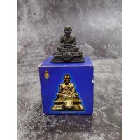 ราคา พระบูชา หลวงพ่อทวด พระนามาภิไธย ส.ก. รุ่น2 เนื้อโลหะ ตั้งหน้ารถ ขนาด 1.5 นิ้ว วัดห้วยมงคล ปี2547 (29469851662)