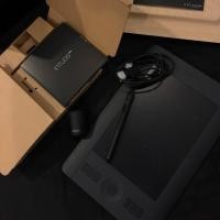 ราคา Wacom INTUOS pro small อุปกรณ์ครบรุ่นโปร จาก JIB (7518956894)
