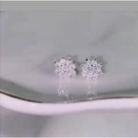 ราคา ต่างหูเงินแท้ทรงดอกไม้ ชุบทองคำขาว18k ผลิตเหมือนเพชรแท้ (9194865119)