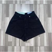 ราคา [From 3,990.-] Vanillin SHORTS | Vanillinstudio kanni endless holiday papers salisa sarin magarines lookbook howdyclouds (23076035524)