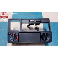 ราคา แผงหน้าปัดสวิทช์แอร์รถยนต์ bmw e30 (16835919902)