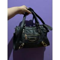 ราคา กระเป๋าสะพาย (balen look alike) (41114632426)