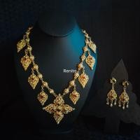 ราคา สร้อยคอ+ต่างหู เครื่องประดับชุดไทย(สินค้ามีพร้อมส่ง) (16676501444)