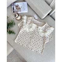 ราคา เสื้อแขนสั้นคอบัวลายดอกสีครีม (25675923266)