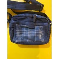 ราคา Preloved กระเป๋าสะพาย BEAN POLE แท้ (23472365927)