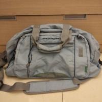 ราคา กระเป๋าเดินทาง United colors of benetton (1901807474)