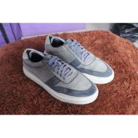 ราคา รองเท้าผ้าใบ "Cole haan" Cool Upper nubuck ไซส์ 42 พื้นรองเท้า 270 (44302677597)