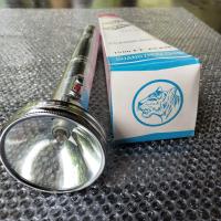 ราคา ไฟฉายโบราณ ตราเสือ**ของใหม่เก่าเก็บ** ใส่ถ่านขนาดD 2/3/5ก้อน) (2418970106)