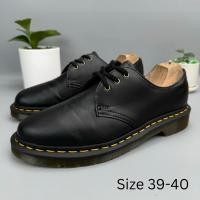 ราคา Sz.39-40 Dr.Martens 1461 Black Vegan มือสองของแท้100% (24839935638)