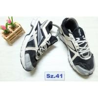 ราคา รองเท้า ยี่ห้อ reebok (787793491)