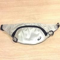 ราคา กระเป๋าคาดเอว มือสอง asics สีเงิน (1968078044)
