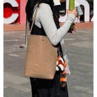 ราคา กระเป๋าแรลลี่สีน้ำตาล#rally#movement#tote (41661895810)