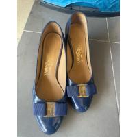 ราคา ferragamo รองเท้าบูทผ้าใบมือสอง ความยาวด้านใน 23-23.5ซม.เท่าไซส์ 37 (29270005325)