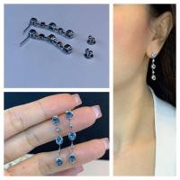 ราคา ตุ้มหูเพทายสีฟ้า ทอง 18 k หลุดจำนำ (18066742470)