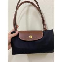 ราคา กระเป๋า longchamp size s หูยาว สีดำ ของแท้ 100% (21890342682)