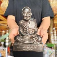 ราคา หลวงพ่อทวด วัดช้างให้ ฐานสี่เหลี่ยมรุ่นเก่า (กว้าง5นิ้ว สูง6นิ้ว)บูชาแล้วแคล้วคลาดปลอดภัยทำสิ่งใดก็เจริญรุ่งเรือง เสริมส (19005374920)