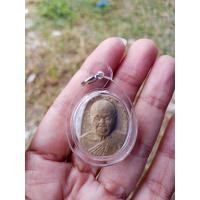 ราคา พระผงเม็ดกระดุมหลวงปู่แผ้ว ปวโร วัดกำแพงแสน (40724018084)