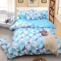 ราคา ส่งฟรี!!! ชุดเครื่องนอนผ้าปู 7ฟุต พร้อมผ้านวม ลายสามเหลี่ยม (6969746123)