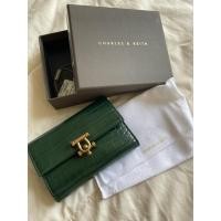 ราคา กระเป๋าสตางค์ Charles&keith ของแท้ 100% (14333645420)