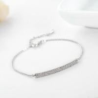 ราคา สร้อยข้อมือทองคำขาวประดับเพชร CZ สวยหรู (523925747)