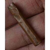 ราคา ตะกรุดเก่าเนื้อทองแดง เก็บเก่าหลายสิบปี ยาว 1.5 นิ้ว (11670282891)