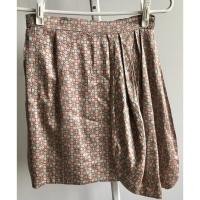 ราคา กระโปรง kloset ผ้านิ่ม ไซส์ us2 (21628967696)
