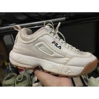 ราคา รองเท้าFila มือ2ของแท้ใส่แค่2ครั้ง (8933963673)
