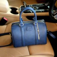 ราคา Keep Navy Blue Leather Pillow Bag (กระเป๋าแบรนด์เนมของแท้งานShop) (905275711)