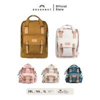 ราคา DOUGHNUT รุ่น Macaroon Reborn Series กระเป๋าเป้โดนัท สารพัดช่องจัดเก็บ สายสะพายบุนวม อะไหล่หนังแท้ ทนทาน ของแท้ (41902221465)