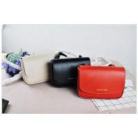 ราคา CHARLES & KEITH Basic sling bag 2017 (561145454)
