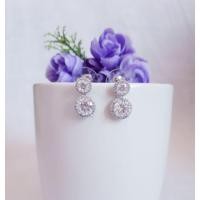 ราคา ต่างหูเพชรทรงกลมล้อมเพชรระย้า เพชร CZ Premium งานเกรดพรีเมี่ยม ใส่ดูสวยหรูได้ทุกโอกาส (2051716426)