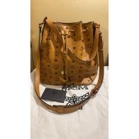 ราคา mcm ทรงขนมจีบ มือสองของแม่ค่าเอง (24230625544)