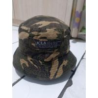 ราคา Ucla Bucket Hats camo มือสอง (27056225680)