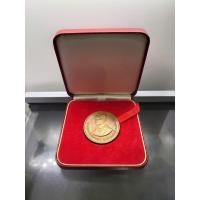 ราคา เหรียญที่ระลึก 100 ปี วันครบรอบวันสถาปนา กรมทรัพยากรธรณี เนื้อทองแดง ขนาด 3.5 เซน ปี2535 พร้อมกล่องเดิม หายาก (18290081808)