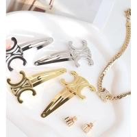 ราคา กิ๊ฟติดผม Celine ทอง (28867734302)