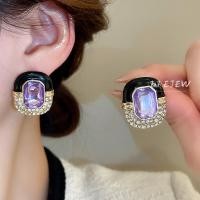 ราคา [เดรย์]ต่างหูสี่เหลี่ยมเข็มเงินวินเทจพร้อมหมุดเพชร (27372859320)