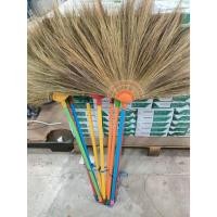 ราคา ไม้กวาดดอกหญ้า แบบหนาพิเศษ หัวพลาสติก เย็บ3ชั้น(1ด้าม)+ไม้กวาดแพคคู่ แถมไม้ขนไก่ (26324775747)