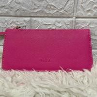 ราคา กระเป๋าสตางค์ AIIZ ใบยาว กว้าง 8 สูง 4 นิ้ว ราคา 300 บาท (23186253543)