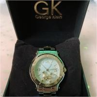 ราคา นาฬิกาข้อมือ GK รุ่นคลาสสิคฝังเพชร❤️ (22309941967)