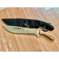 ราคา มีดเดินป่าราคาถูก มีดทรงโคลัมเบีย Columbia ใบมีดทรงกุรข่า ใบมีดคม ด้ามไม้ (16592518510)