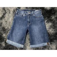 ราคา กางเกงยีนส์ขาสั้น ขาสามส่วน H&M ไซส์ M มือ2 (24451178025)