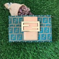 ราคา กระเป๋าสตางค์ใบสั้น Fendi มือสอง (927111632)