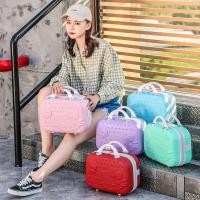 ราคา พร้อมส่งในไทย ‼️ กระเป๋าเสริมเดินทาง ลายคิตตี้ กระเป๋าเดินทาง 12 นิ้ว กระเป๋าใส่เครื่องสำอางค์ (17983189298)