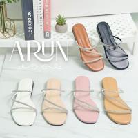 ราคา รองเท้าแตะแฟชั่น แบรนด์ ARUN รุ่น AR2013 สายคาดเพชร 3 เส้น พื้นหนานุ่ม ใส่สบาย ไซส์ 36-45 (22687534252)