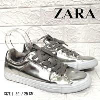 ราคา ZARA รองเท้าผ้าใบ สีเงิน เมทัลลิค ไซส์ 39 มือสอง (10310952287)